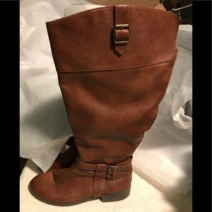 American Eagle boots wide calf